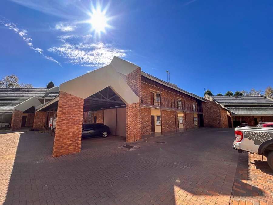 1 Bedroom Property for Sale in Dassie Rand North West